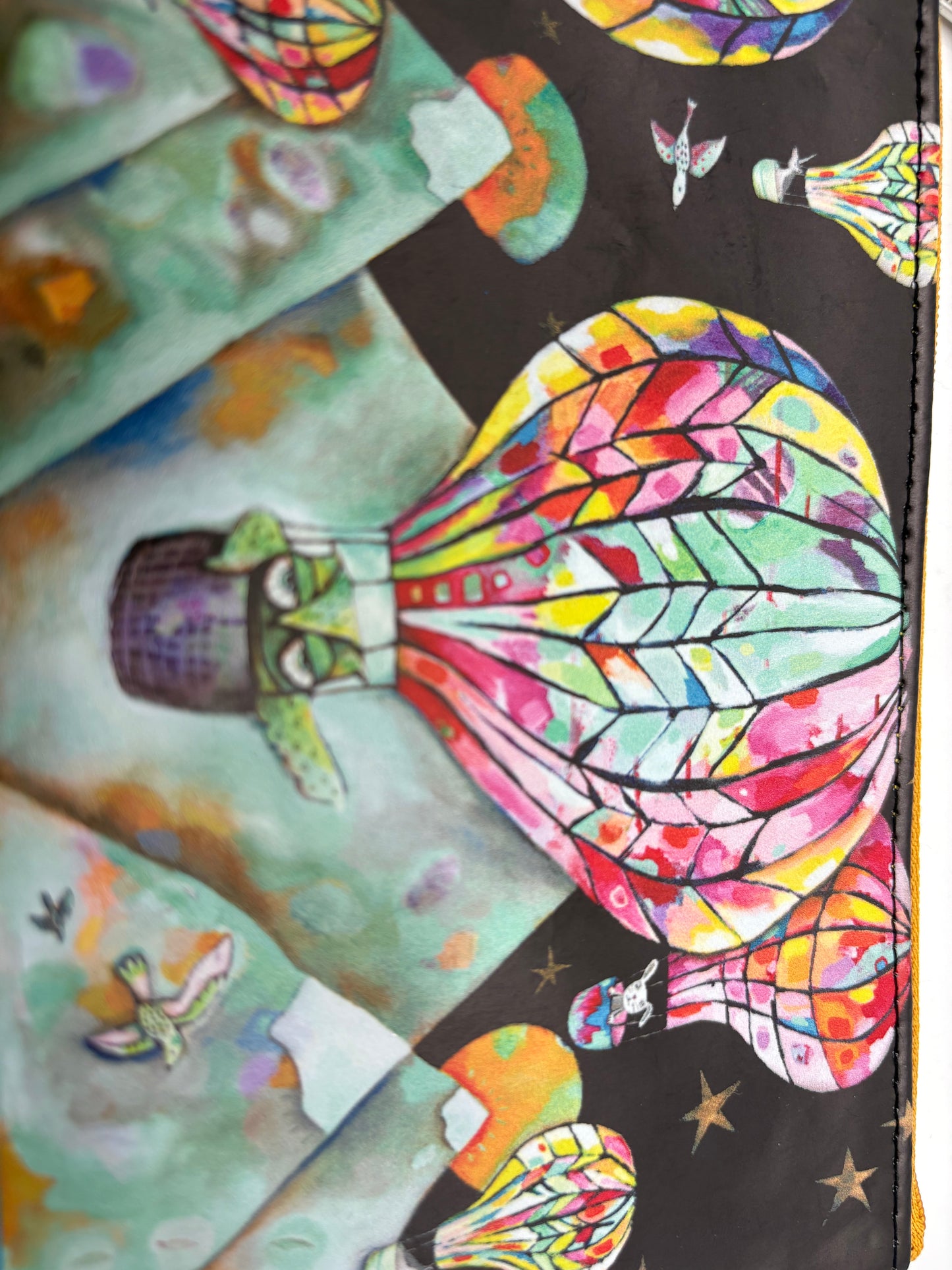 Allen Designs Wrist Purse - Air Balloons - 20x14cm