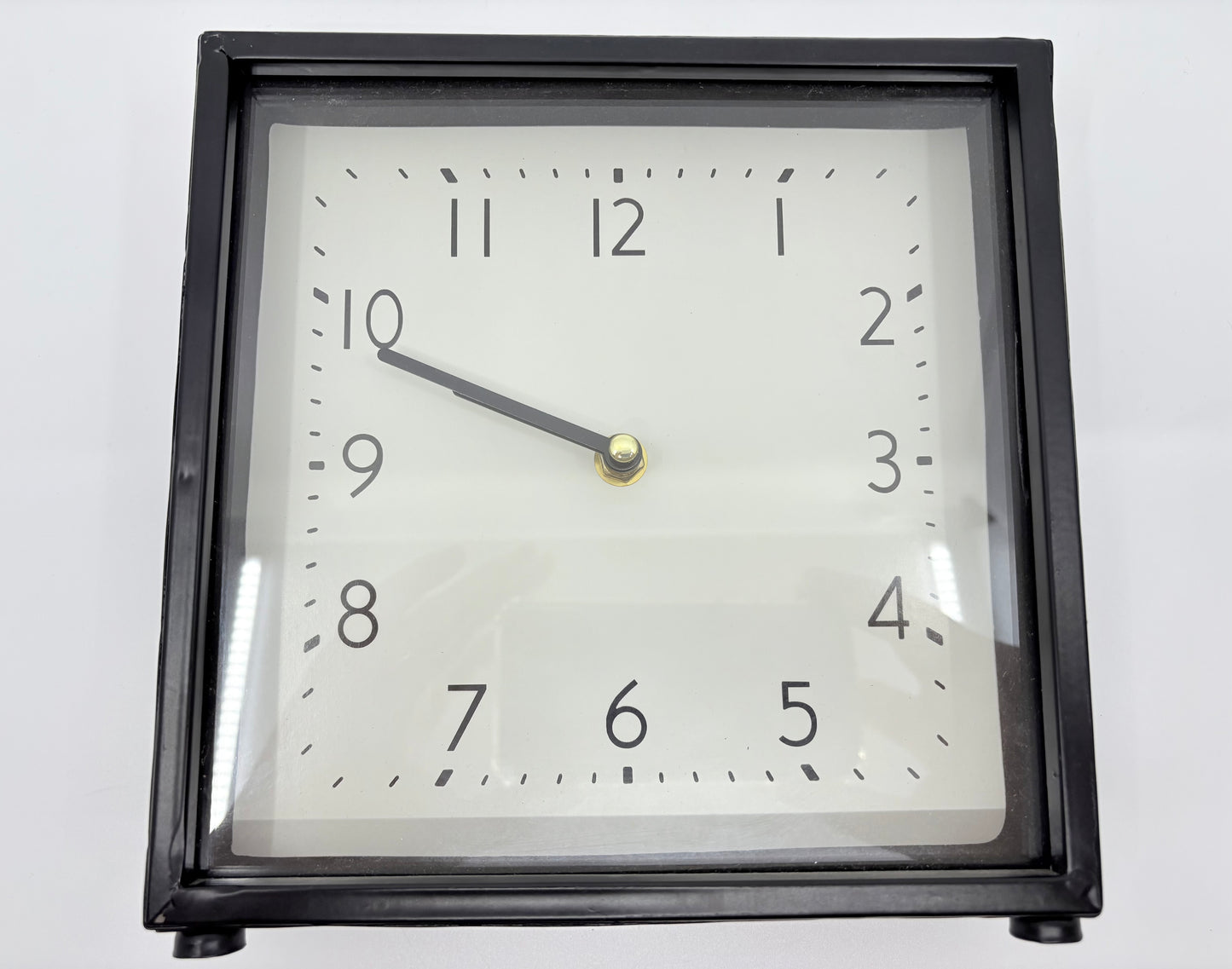Coast to Coast Black and White Metal Encased Clock - Battery Powered - 21x21x7cm