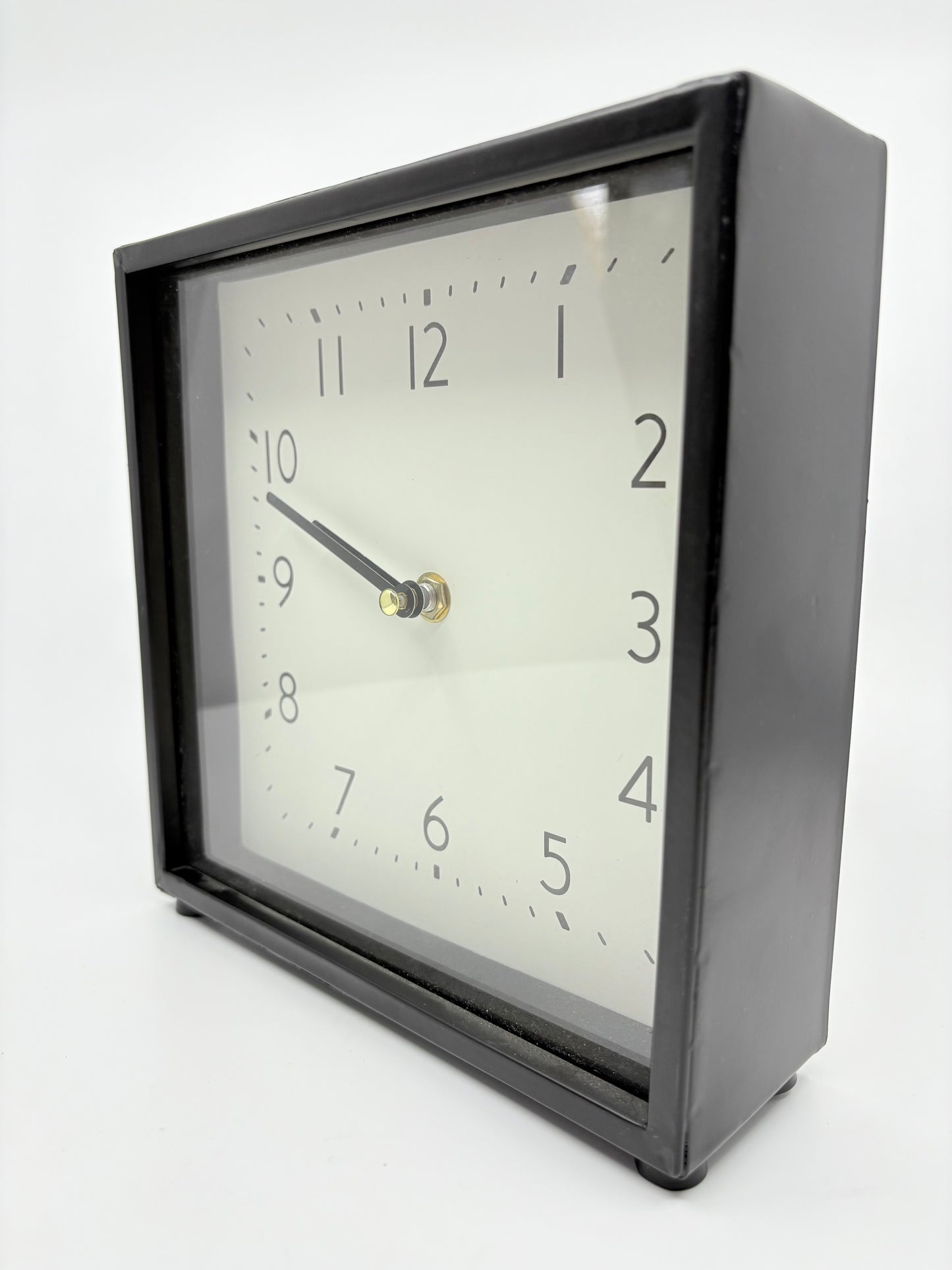 Coast to Coast Black and White Metal Encased Clock - Battery Powered - 21x21x7cm