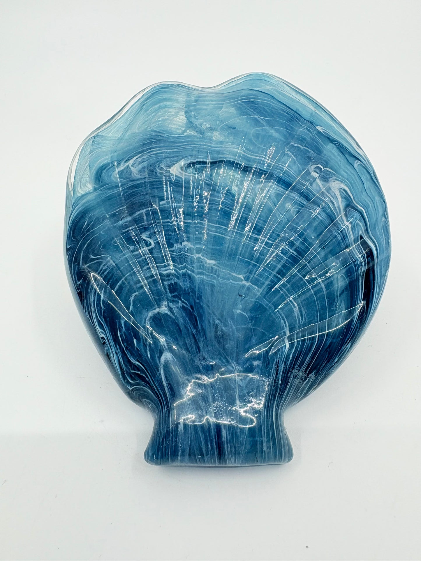 Blue Glass Clam - 15x2cm