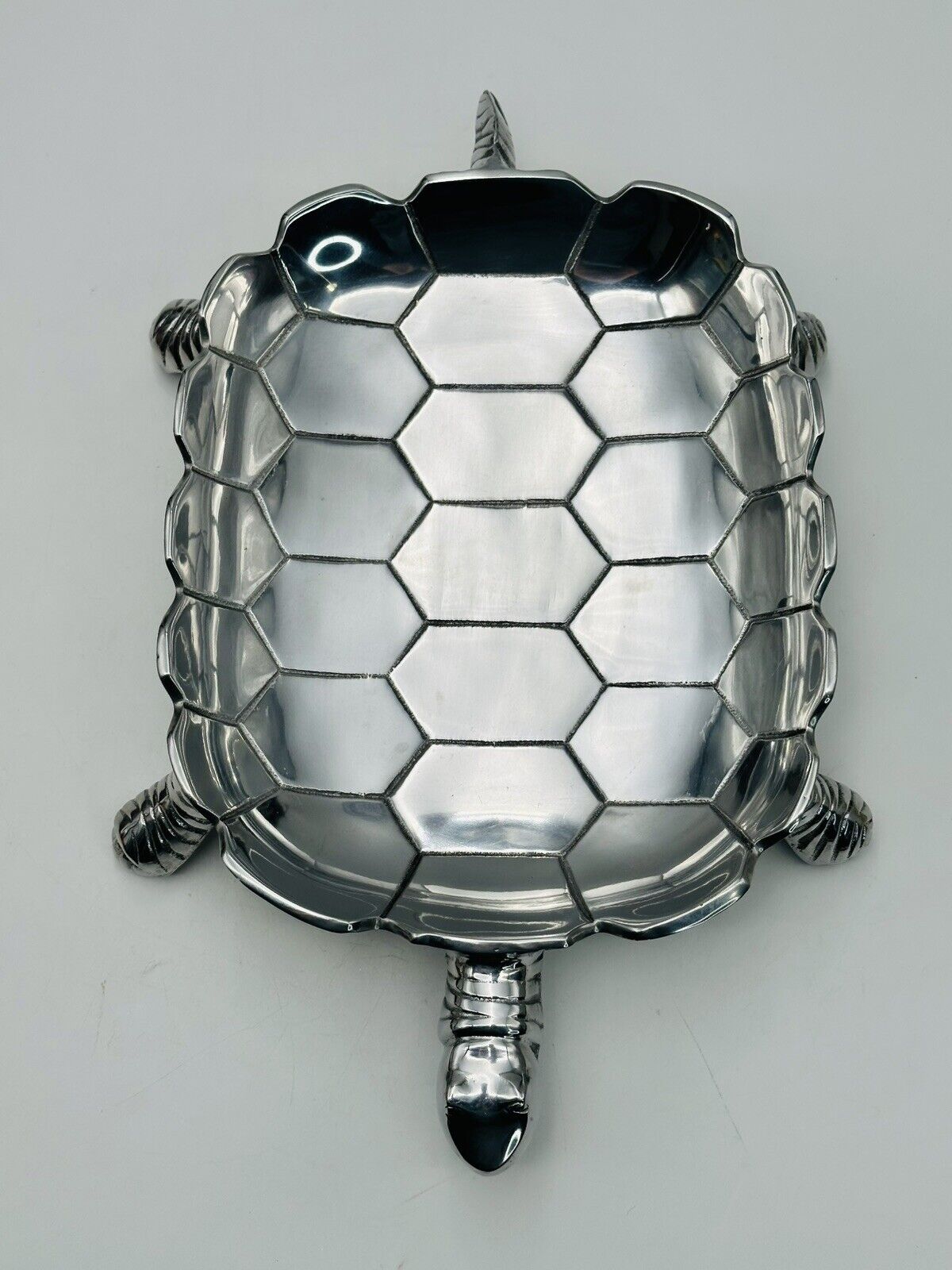 Flair Gifts & Home Silver Sea Turtle Dish Tray Centrepiece - 10x6.75x2"