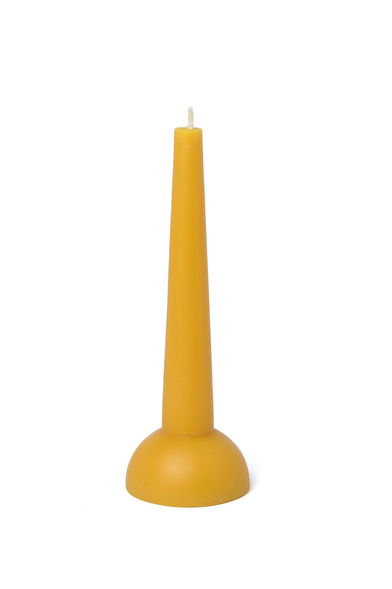 Kirby 5 oz./142g Yellow Totem Candle