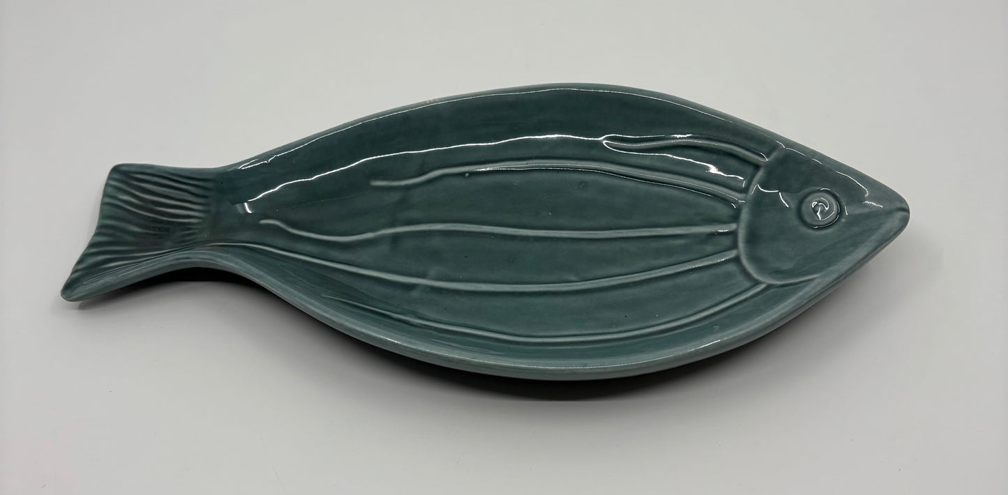 Pure Homewares Ceramic Fish Plate - Green - 30x10cm