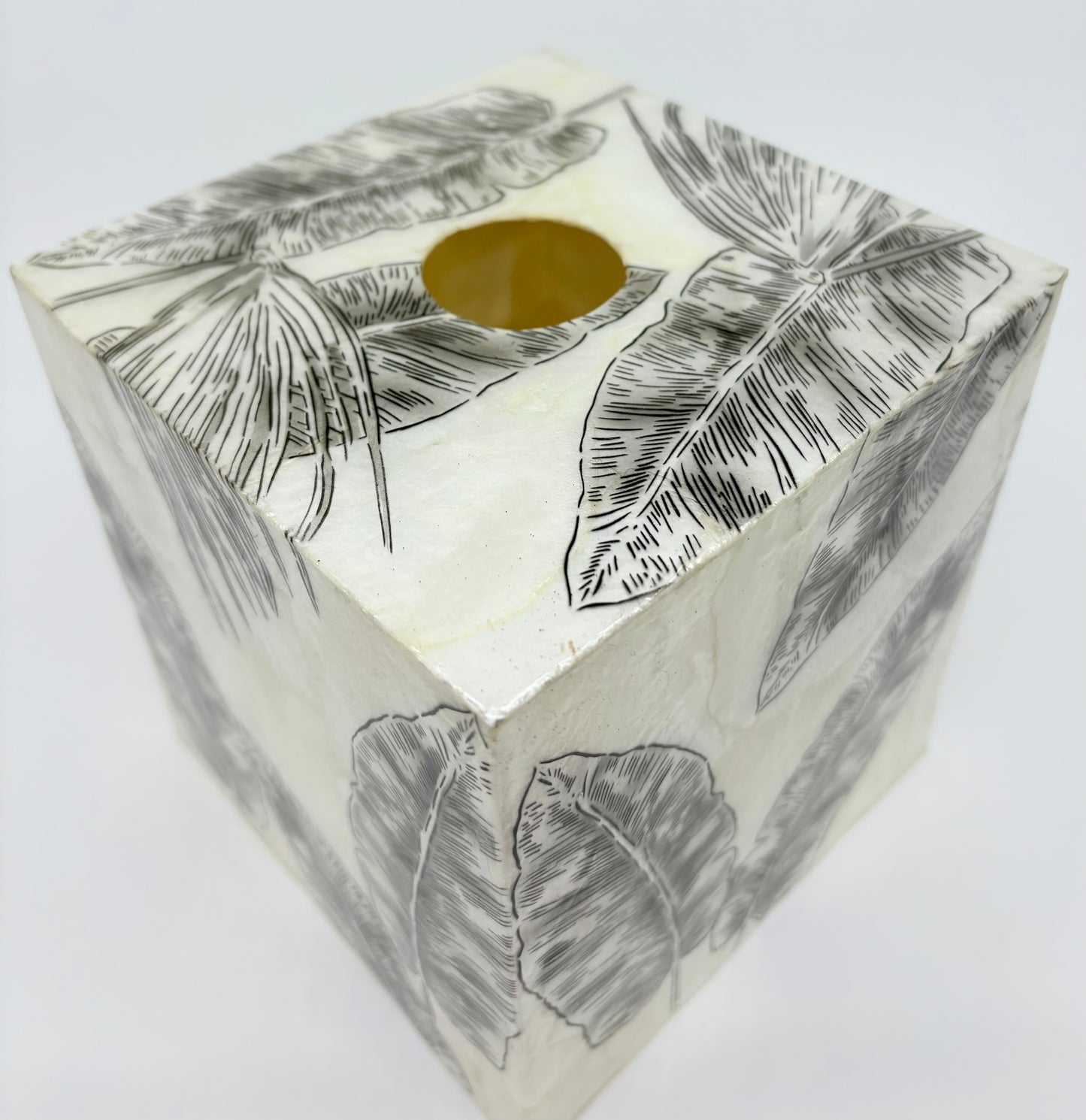 Edvin Plastic Square Tissue Box - 16x15x15cm