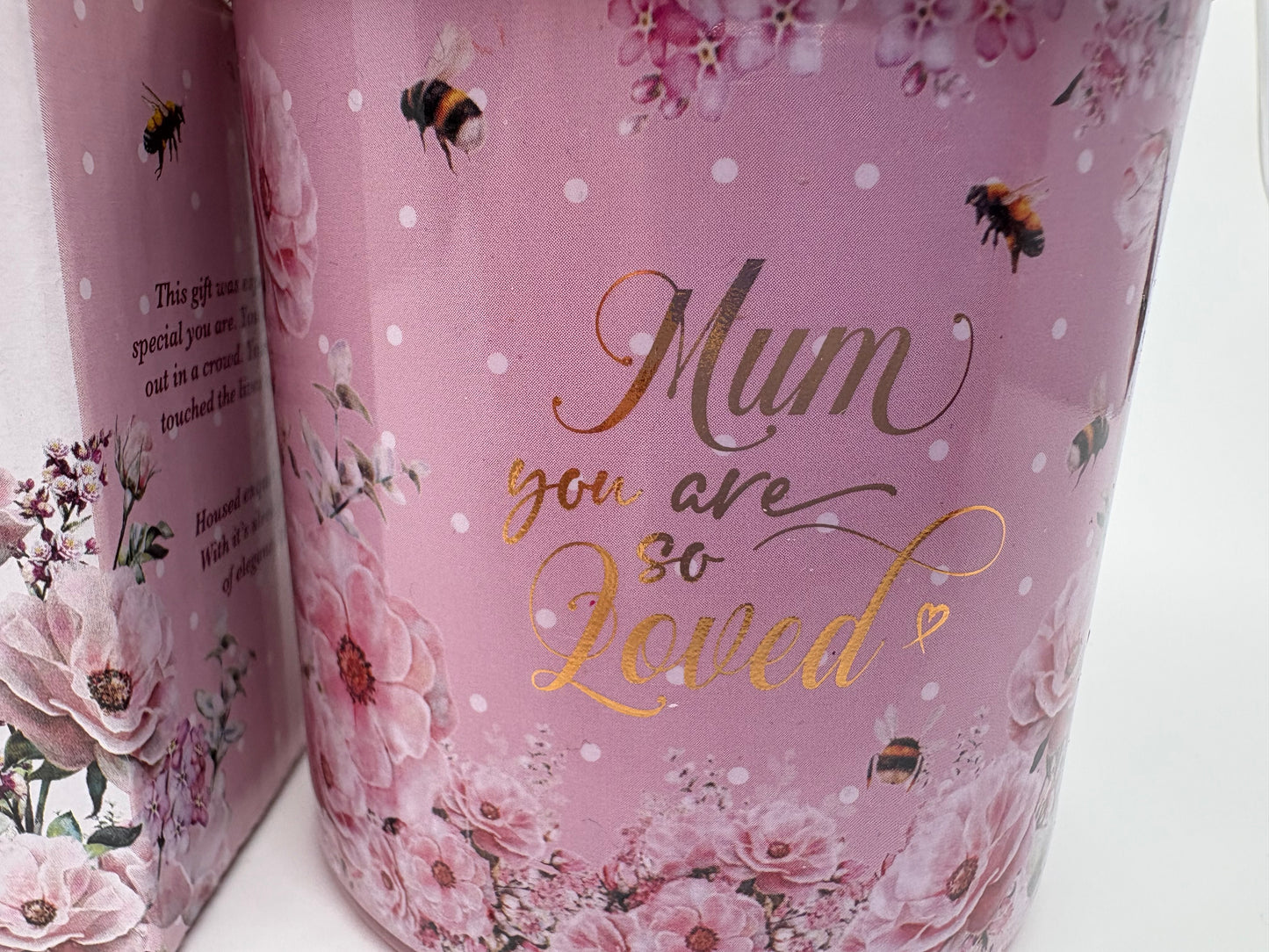 Pretty in Pink Love and Kisses Collection - Mum You are So Loved Vanilla Scented Glass Candle - Single wick 30 hour Burn - 215g