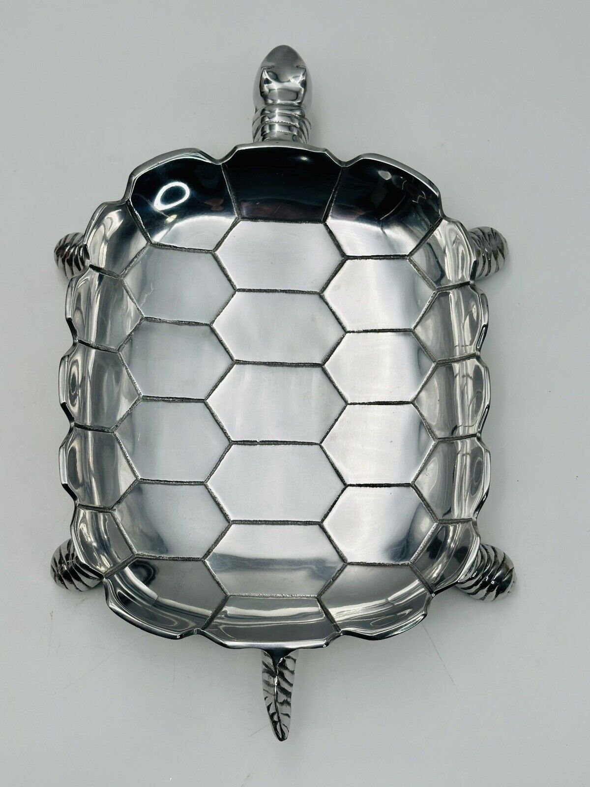 Flair Gifts & Home Silver Sea Turtle Dish Tray Centrepiece - 10x6.75x2"